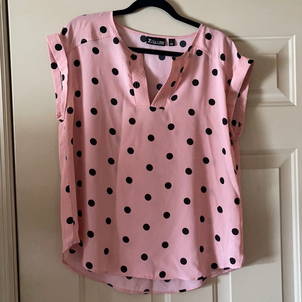 Sleeveless blush pink & black polka dot